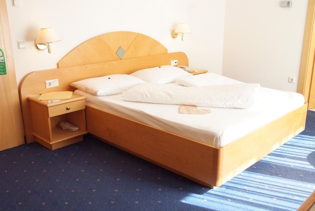 Seehotel Sparer Appiano Sulla Strada Del Vino Quarto foto